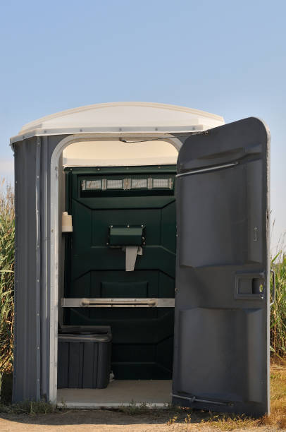 Best Portable restroom trailer rental  in Sandusky, OH
